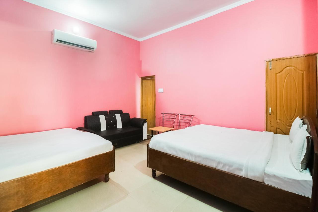 Spot On 61434 Sabri Barkat Hotel Roorkee Exterior foto